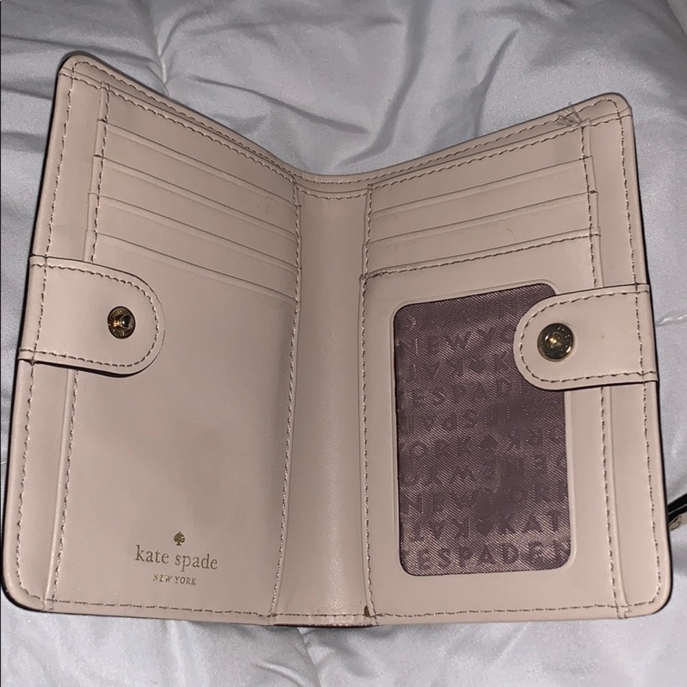 Kate Spade wallet - Picture 2 of 3